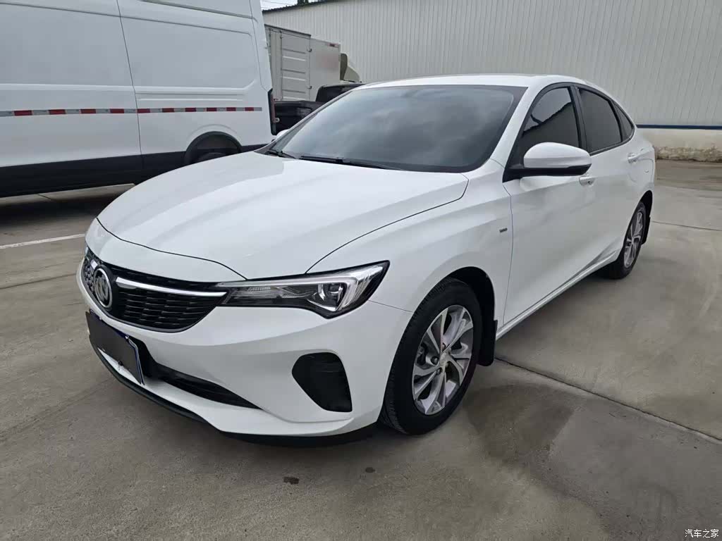 Buick Verano, 2024 1