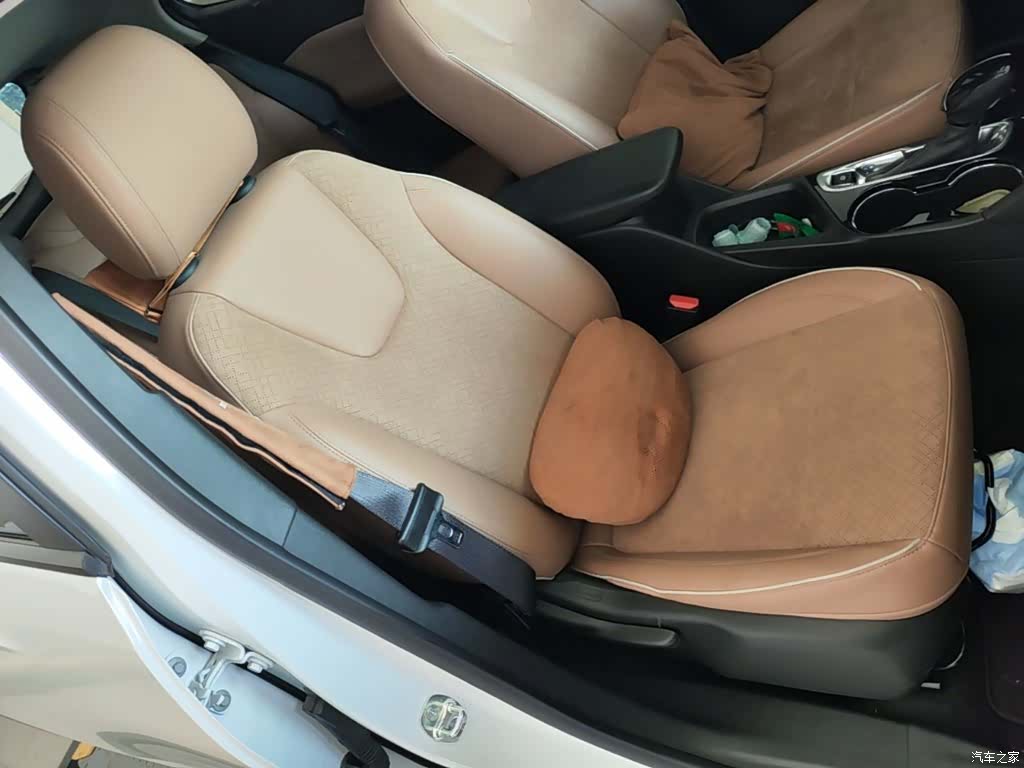 Buick Encore, 2023 25