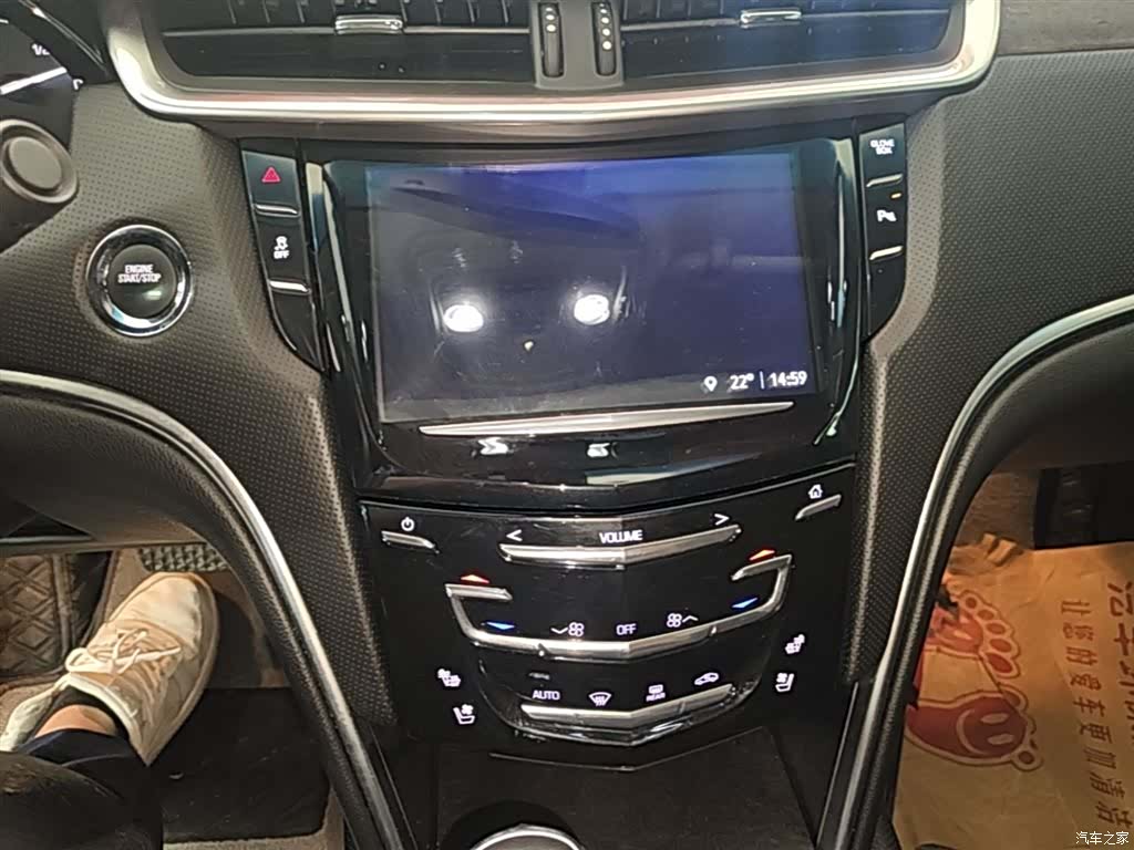 Cadillac XTS, 2019 13