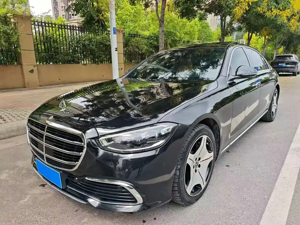 Mercedes-Benz S-class Mercedes-Benz S-class