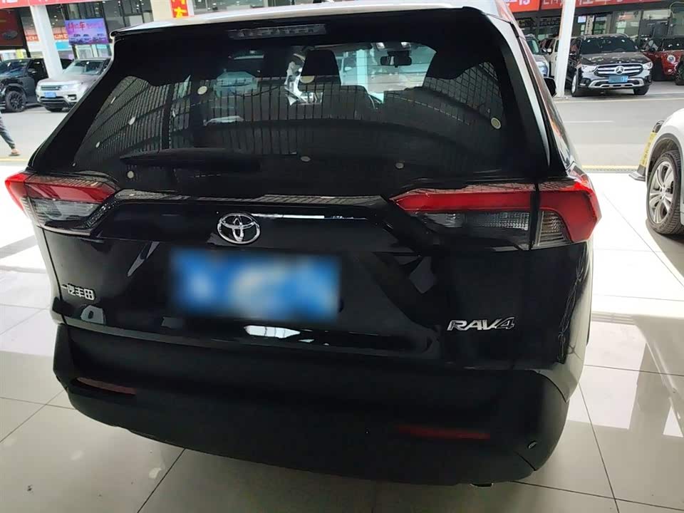 Toyota RAV4 Rongfang