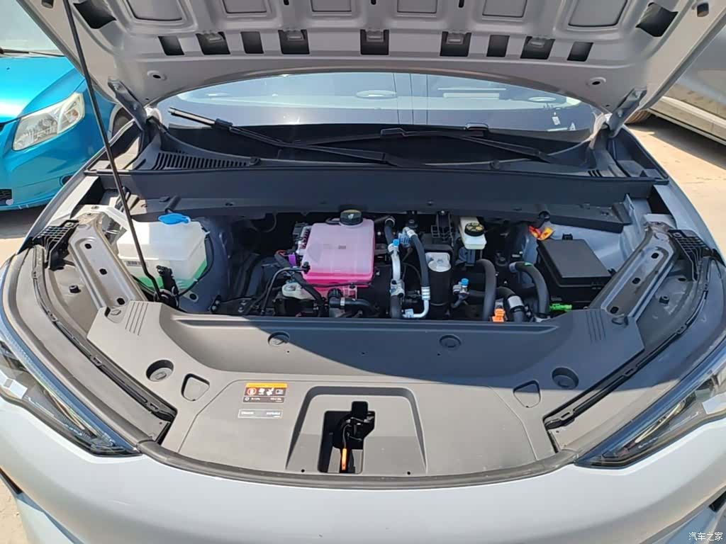 Geely Galaxy E5, 2026 16