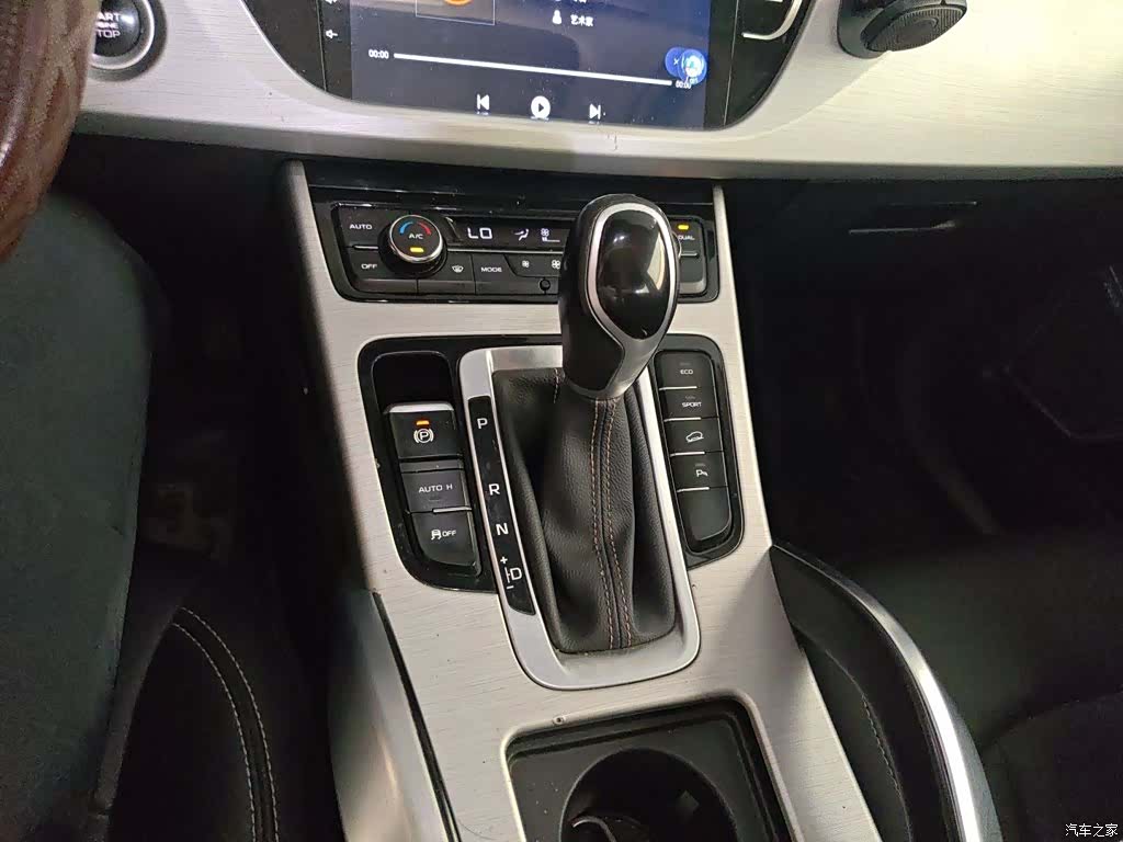 Geely Boyue, 2017 10