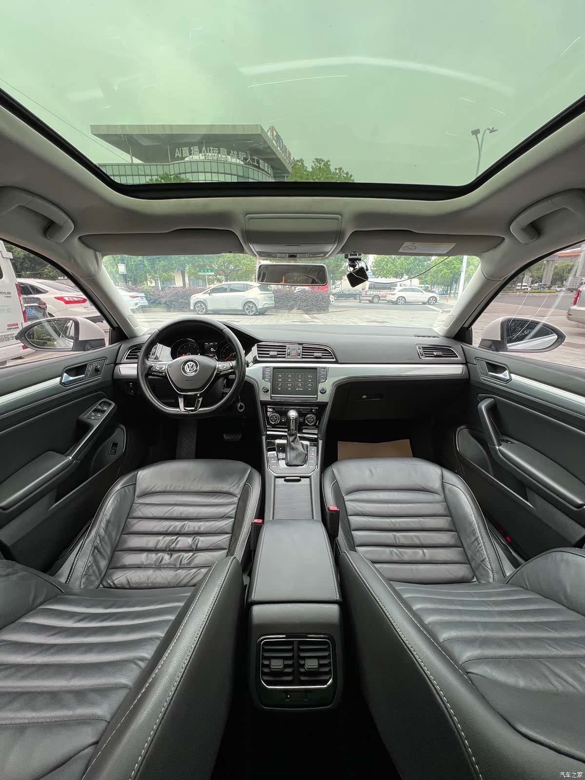 Volkswagen Lamando, 2018 9