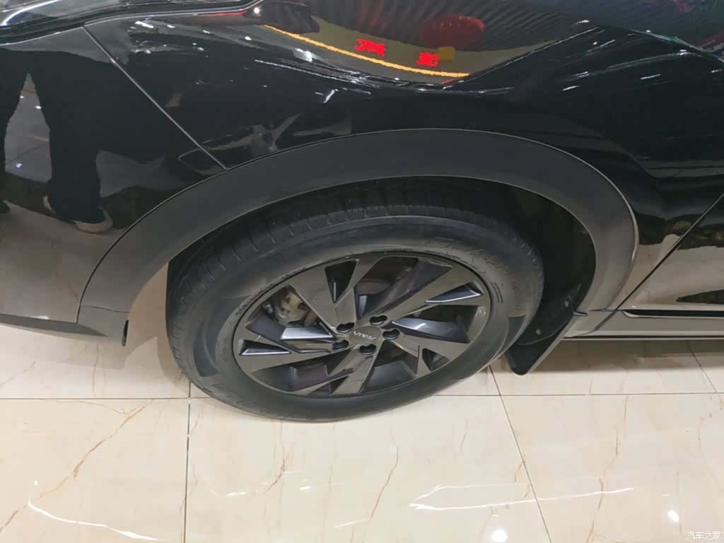 DongFeng AX7, 2023 23