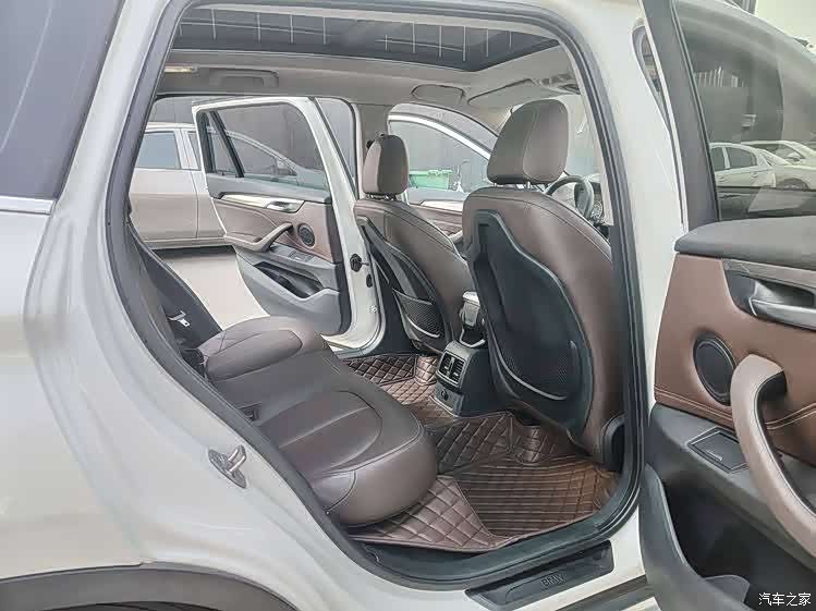 BMW X1, 2018 9