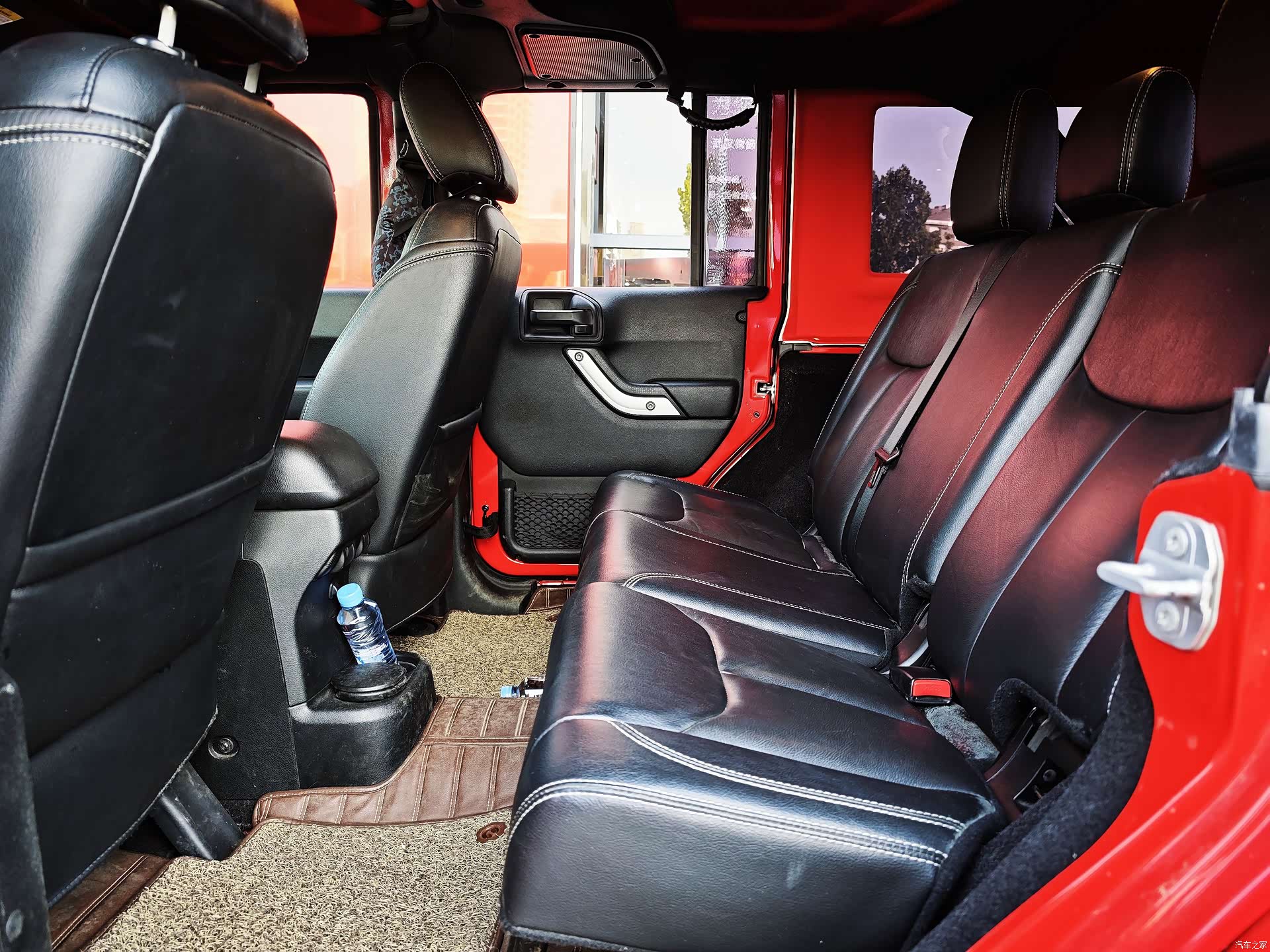 Jeep Wrangler, 2018 8