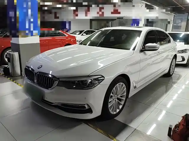 BMW 5 Series 2018 — купить из Китая под заказ