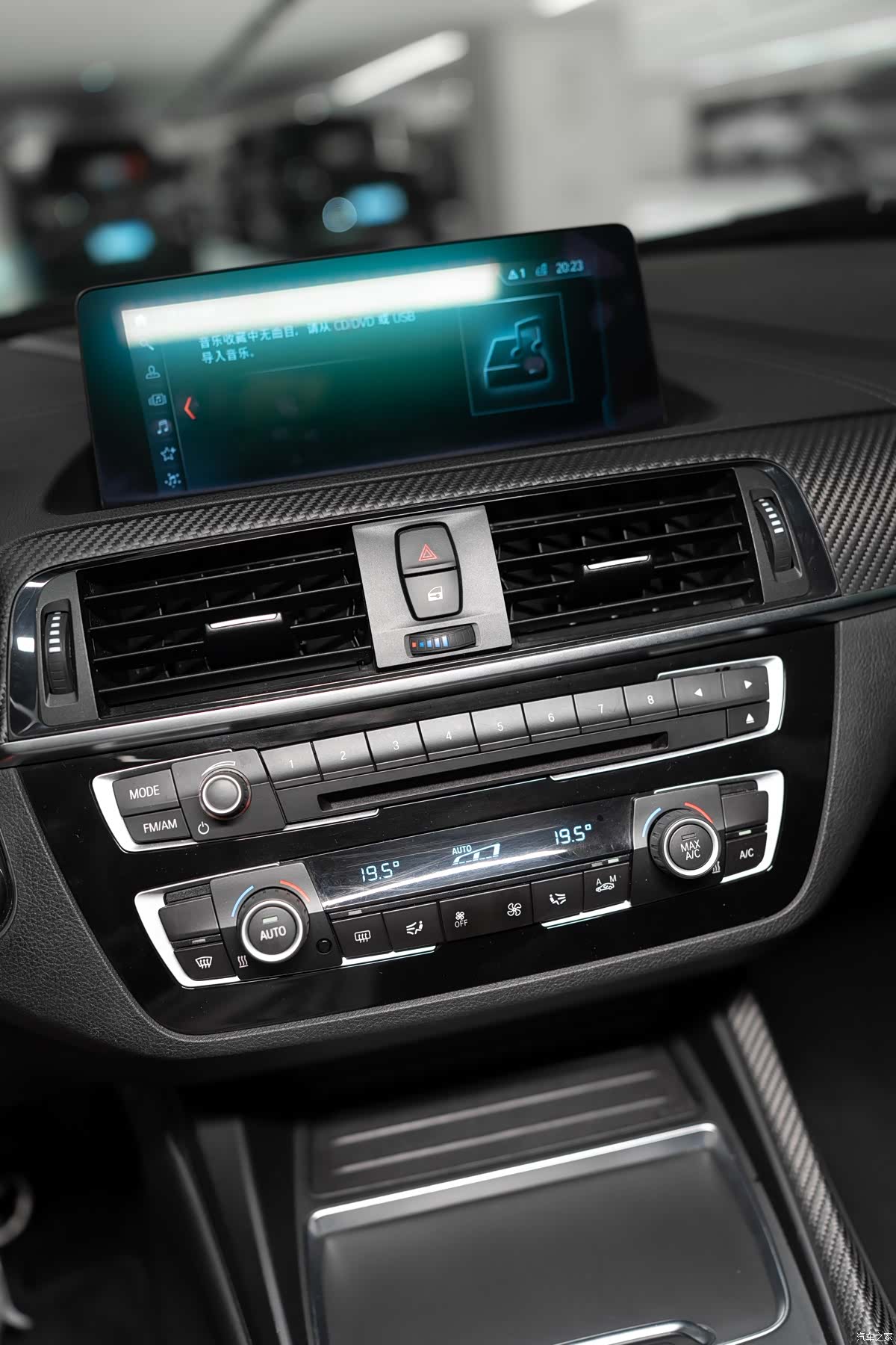 BMW M2, 2019 15