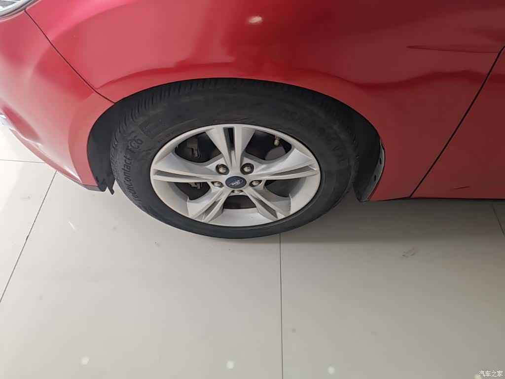 Ford Focus, 2015 25