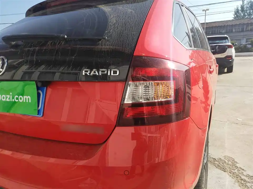 Skoda Xindong