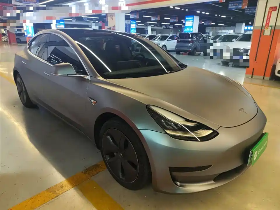 Tesla Model 3 Tesla Model 3