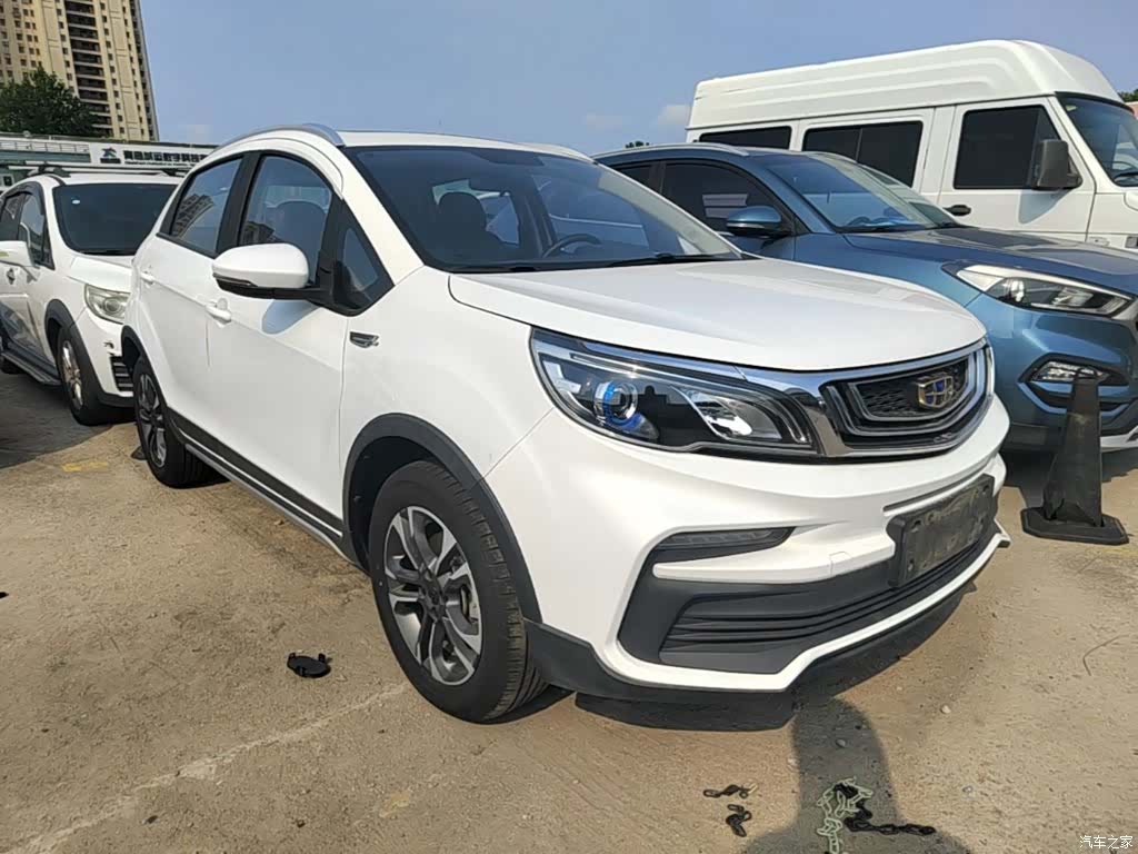 Geely X3, 2020 4