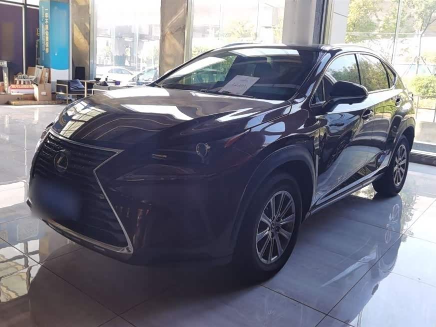 Lexus NX