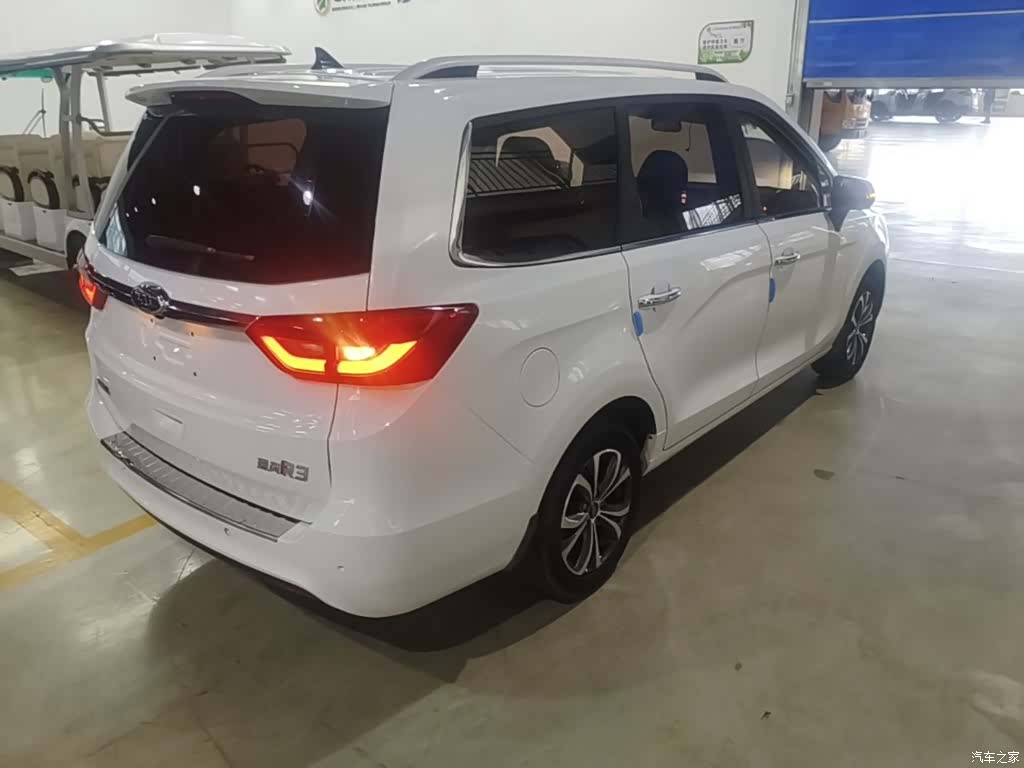 JAC R3, 2018 7