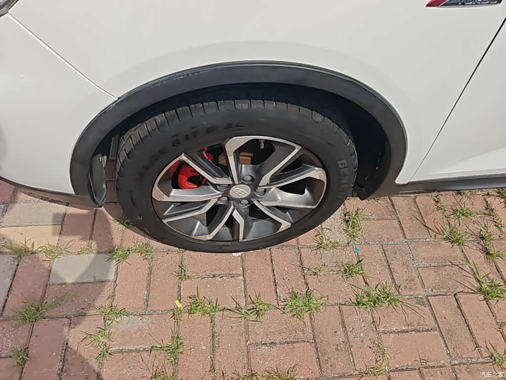 Geely Emgrand, 2019 23