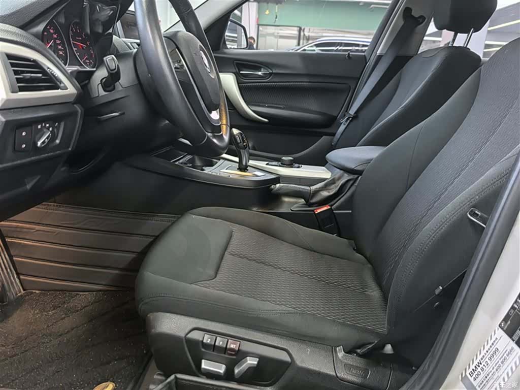 BMW 1 Series, 2016 12