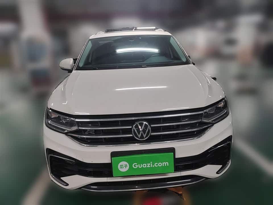 Volkswagen Tiguan L