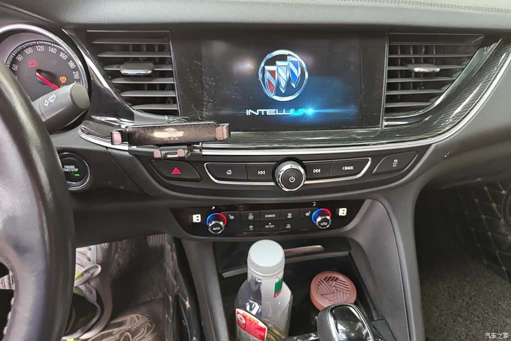 Buick Regal, 2019 13