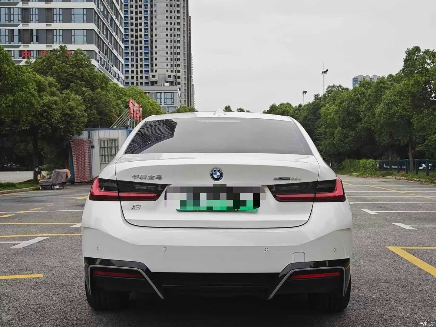 BMW i3, 2024 8