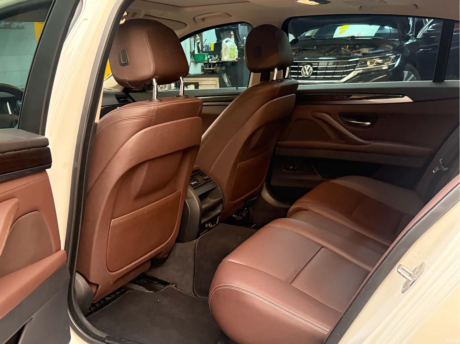 BMW 5 Series, 2015 все фото