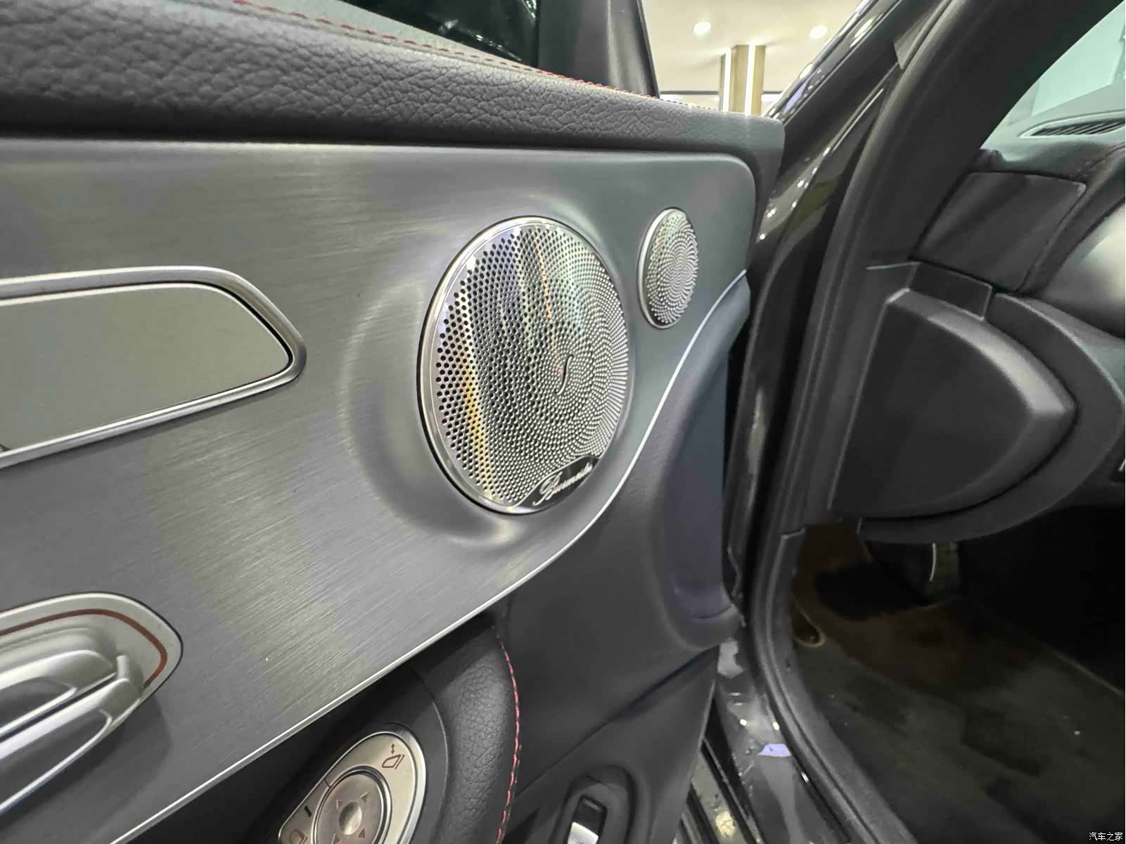 Mercedes-Benz C-Class, 2022 4