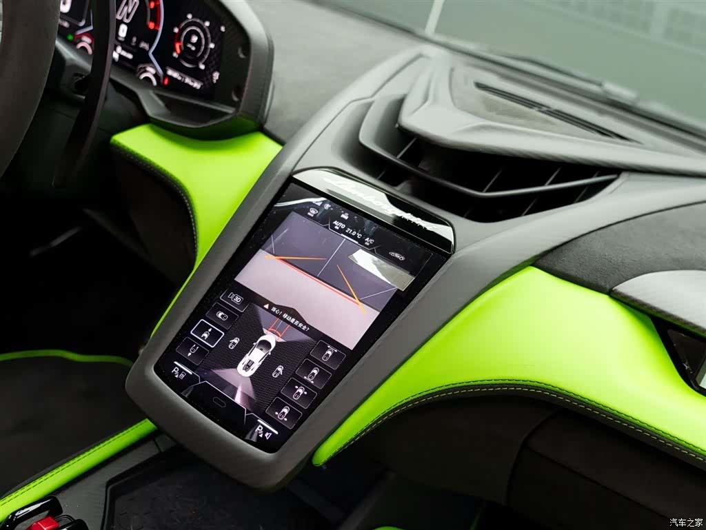 Lamborghini Revuelto, 2025 19