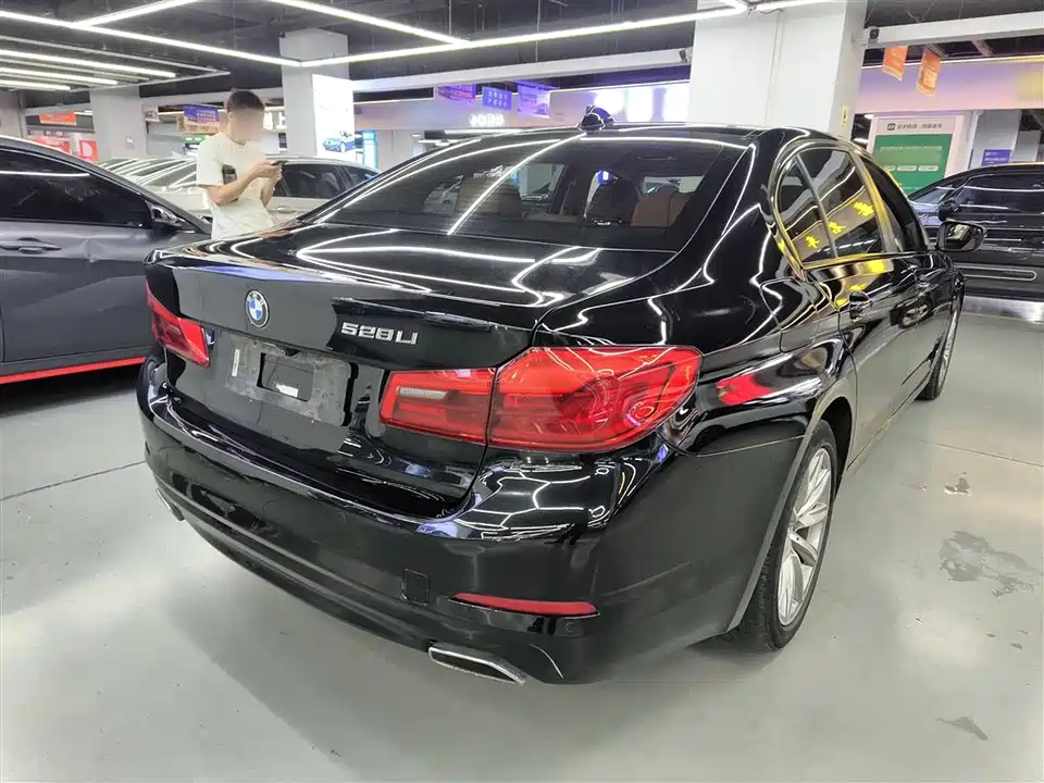 BMW 5 series BMW 5 series