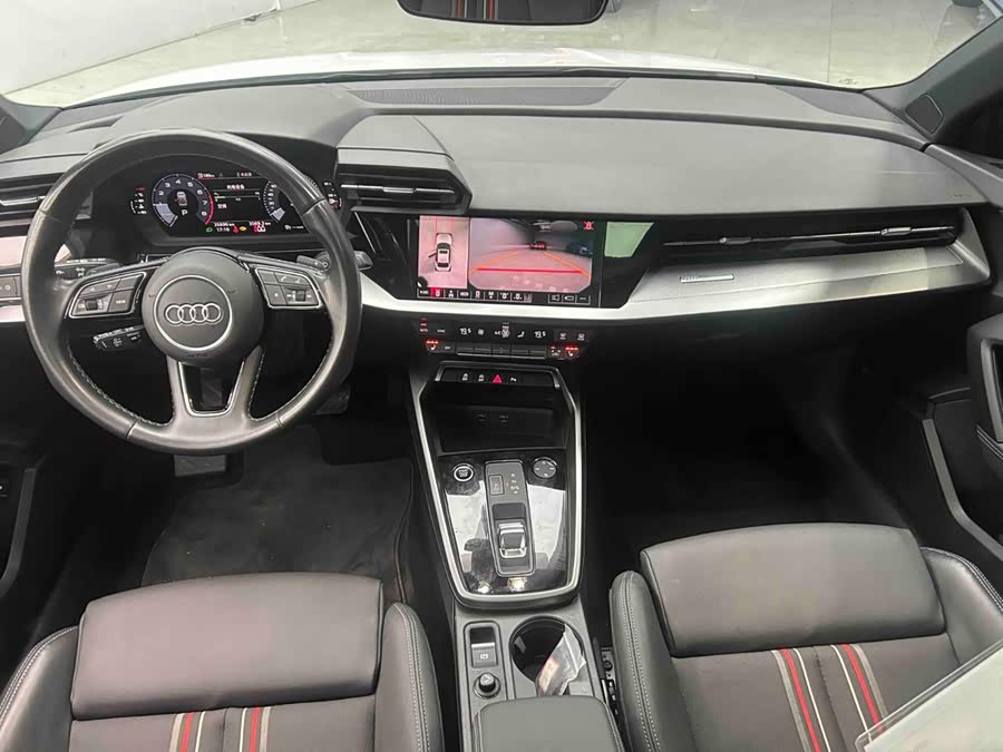 Audi A3 2023, фото 7