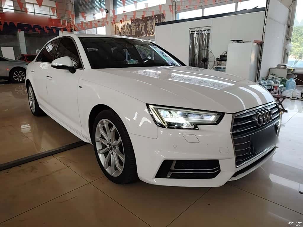 Audi A4L, 2018 4