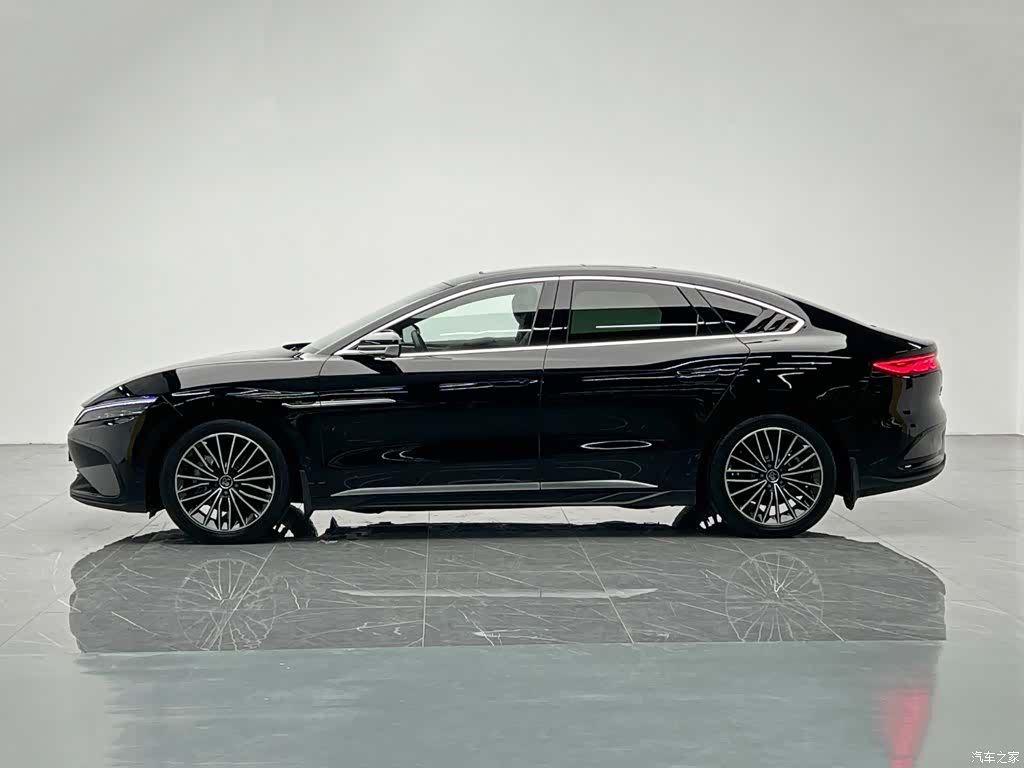 BYD Han, 2023 3