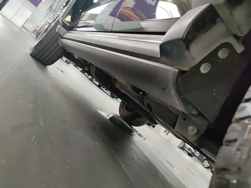 Tank 300 Tank 300