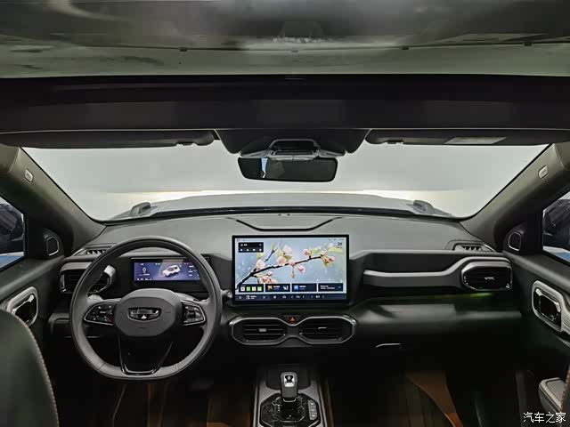 Geely 1.5TD, 2025 все фото