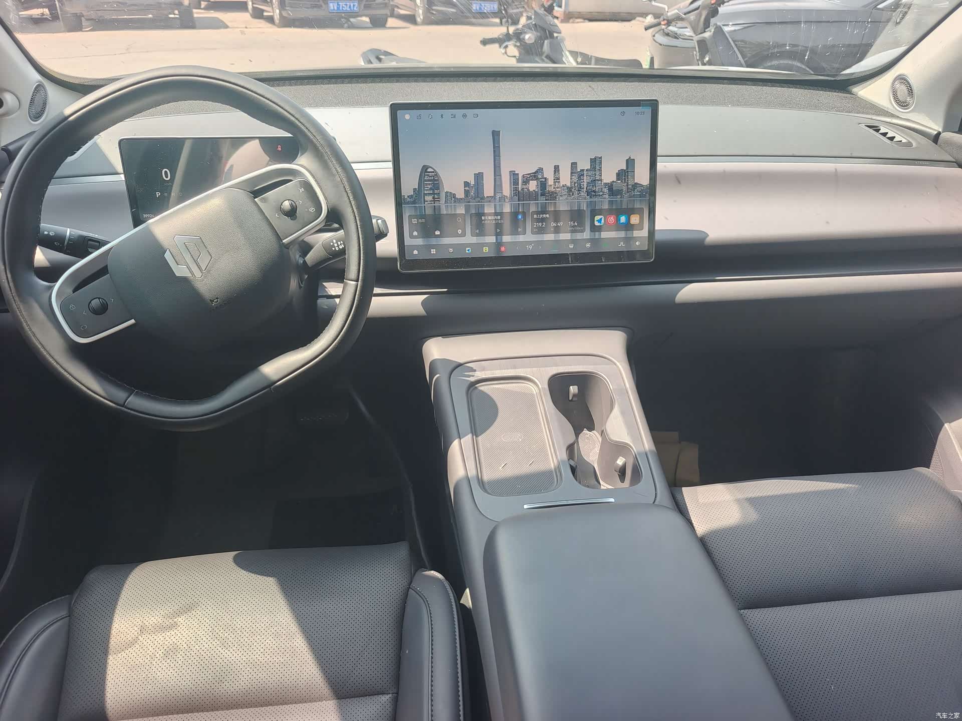 Leapmotor C10, 2024 11