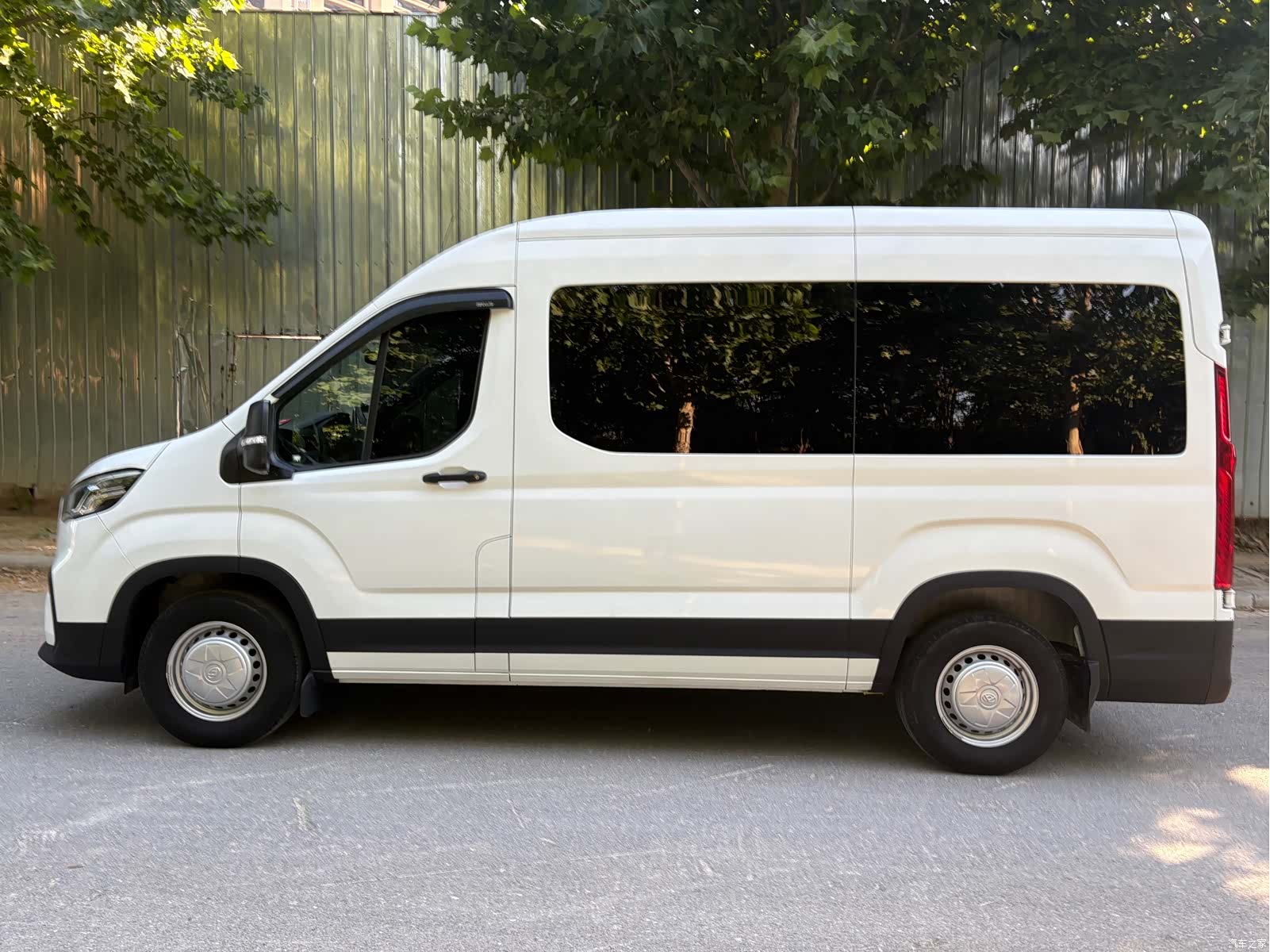 Maxus V90, 2023 6