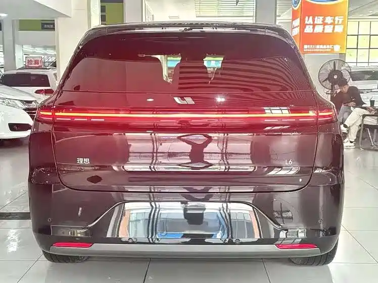 Li Auto Ideal L6