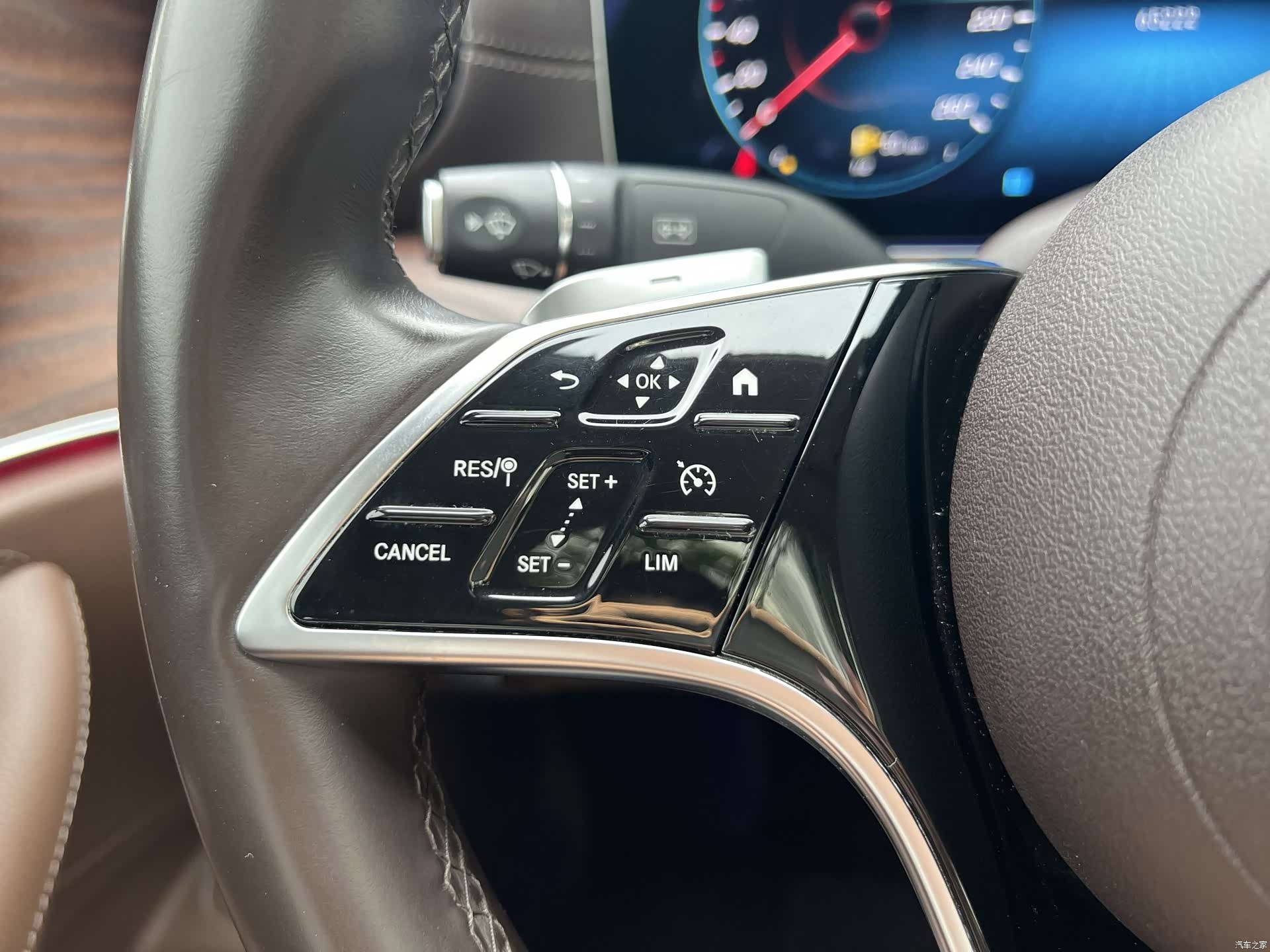 Mercedes-Benz E-Class, 2022 16