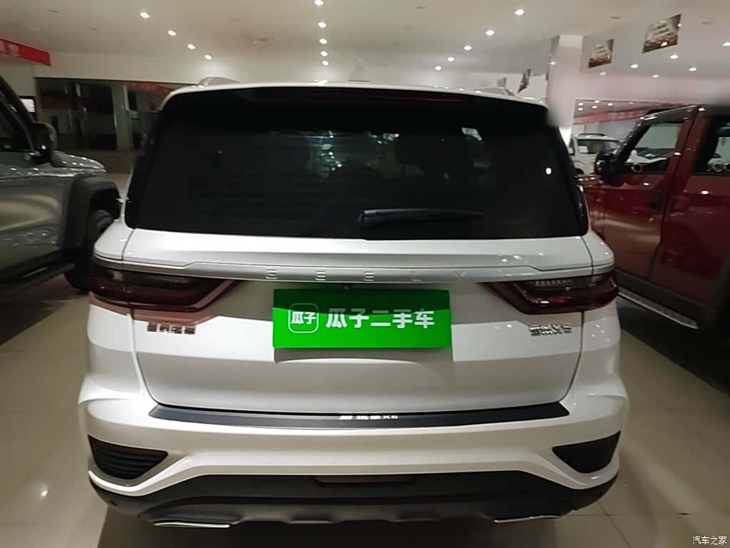 Geely X6, 2021 6