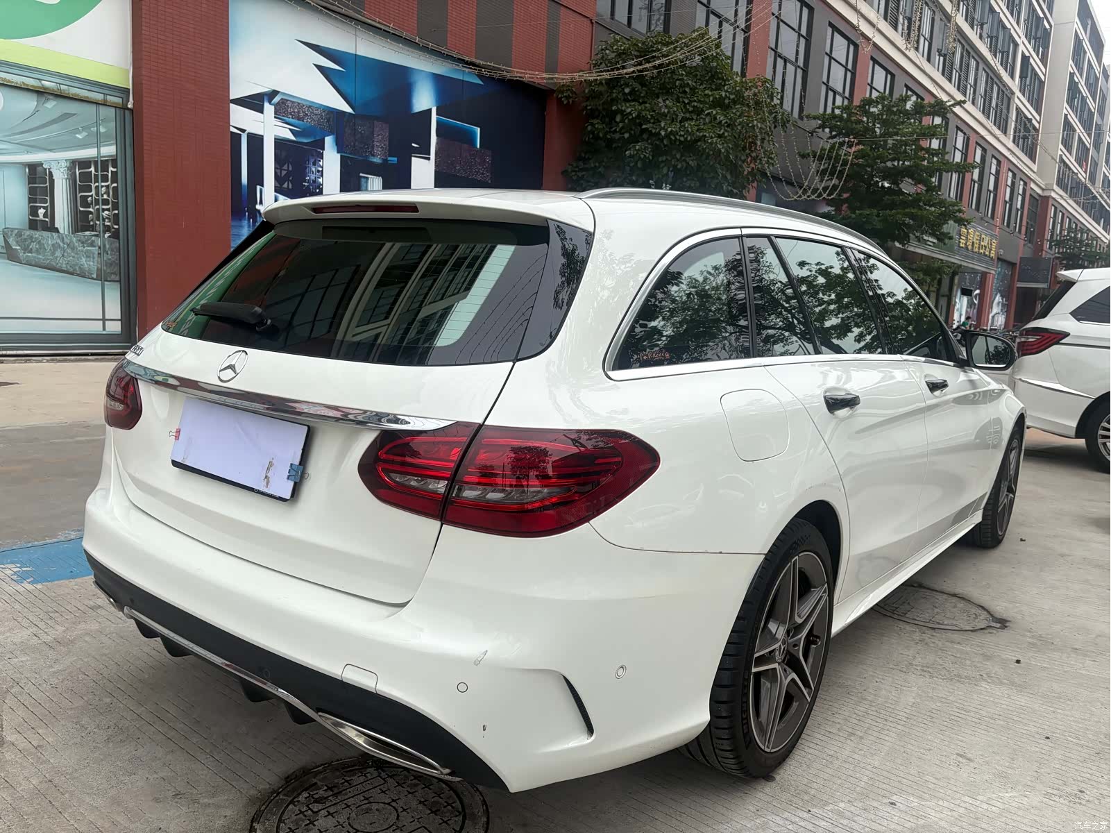 Mercedes-Benz C-Class, 2021 4