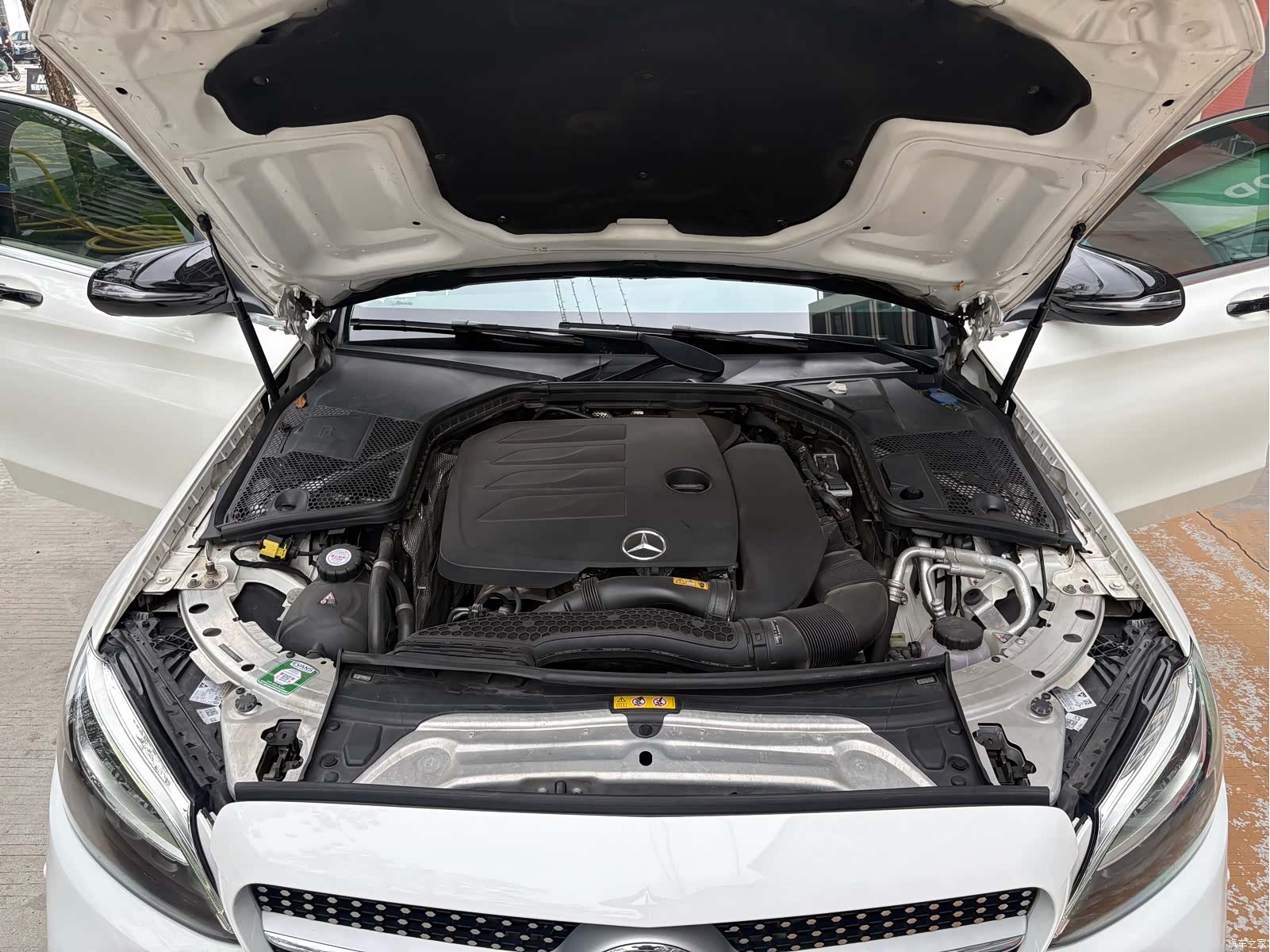 Mercedes-Benz C-Class, 2021 18
