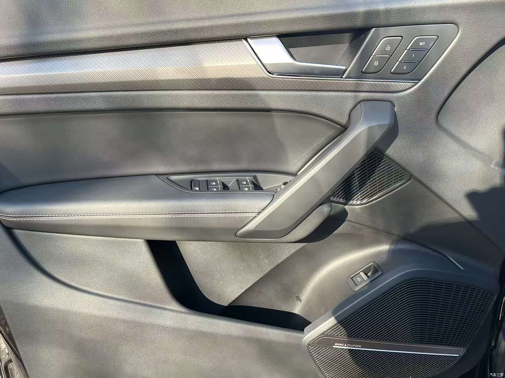 Audi Q5L, 2022 9