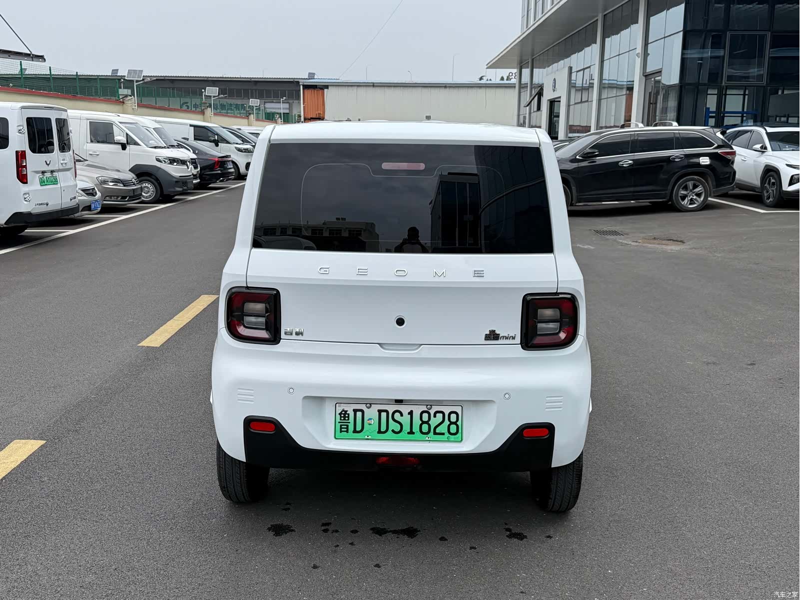 Geely Panda, 2025 9