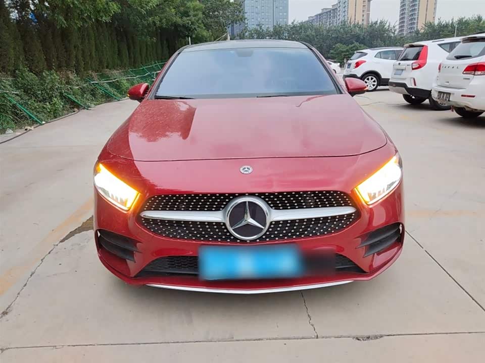 Mercedes-Benz Class A Mercedes-Benz Class A