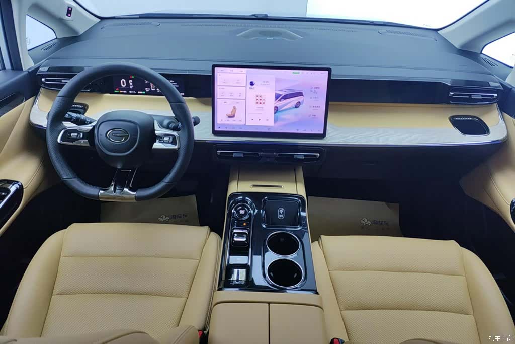 Trumpchi E8, 2024 12