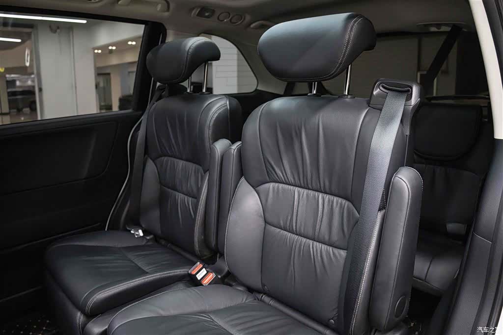 Honda Elysion, 2016 22