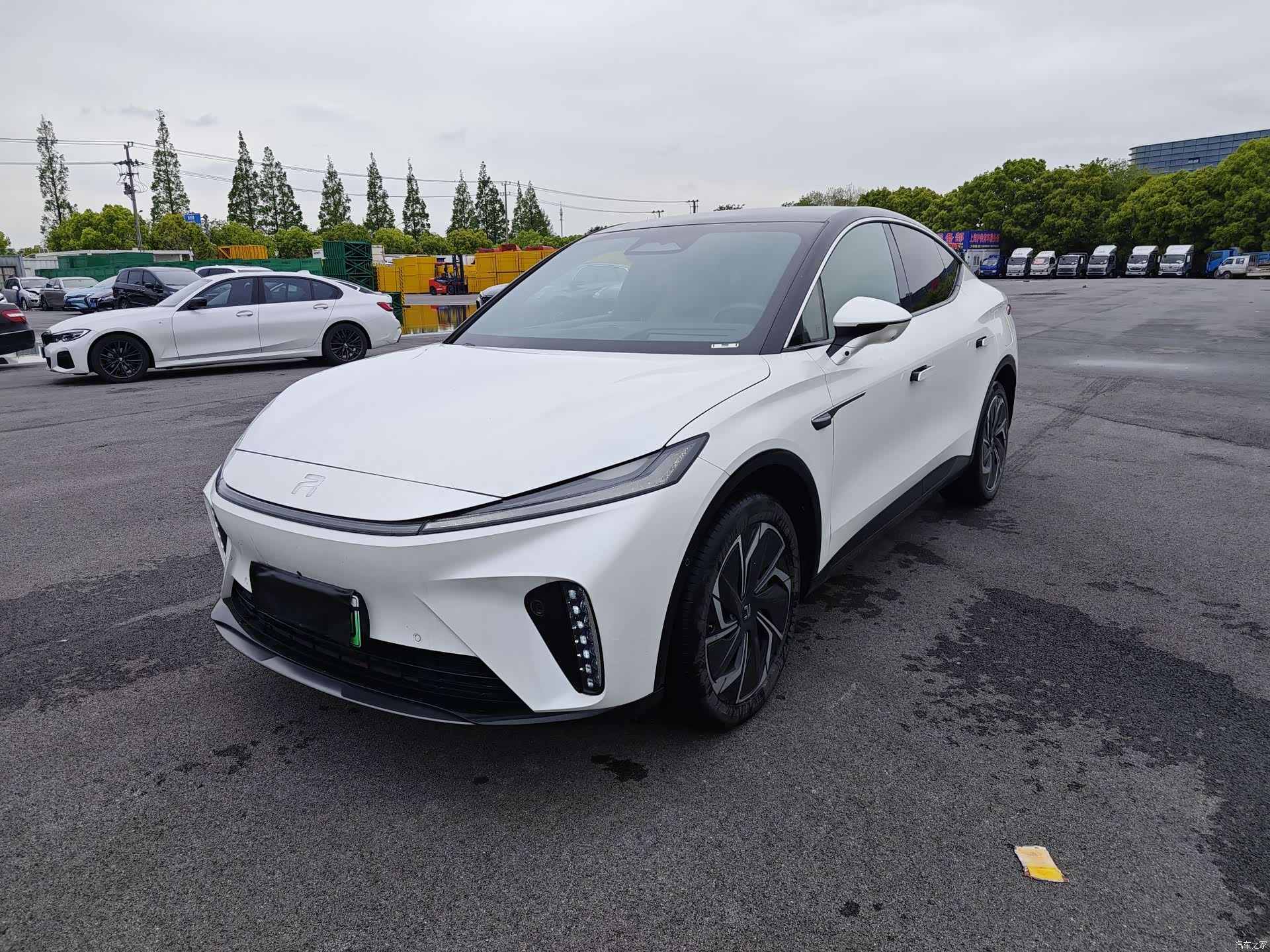 Rising Auto R7