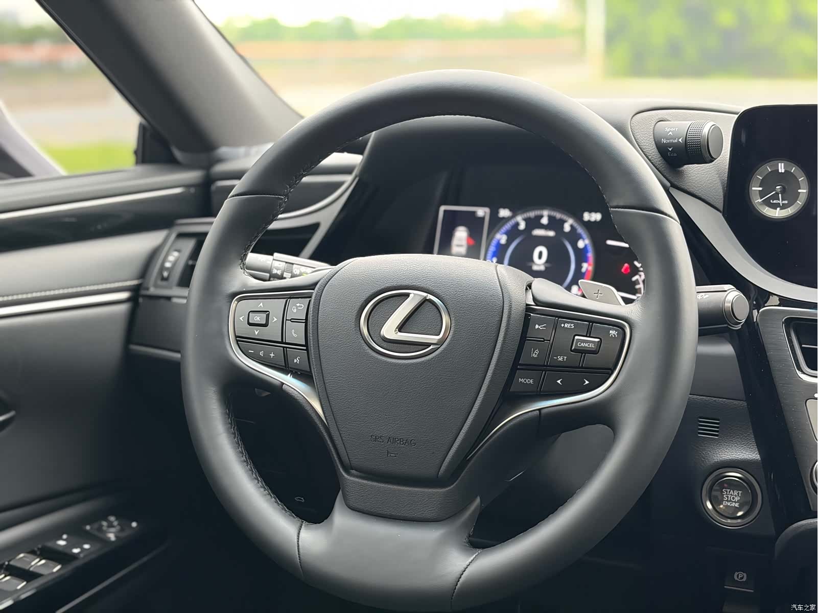 Lexus ES, 2024 15