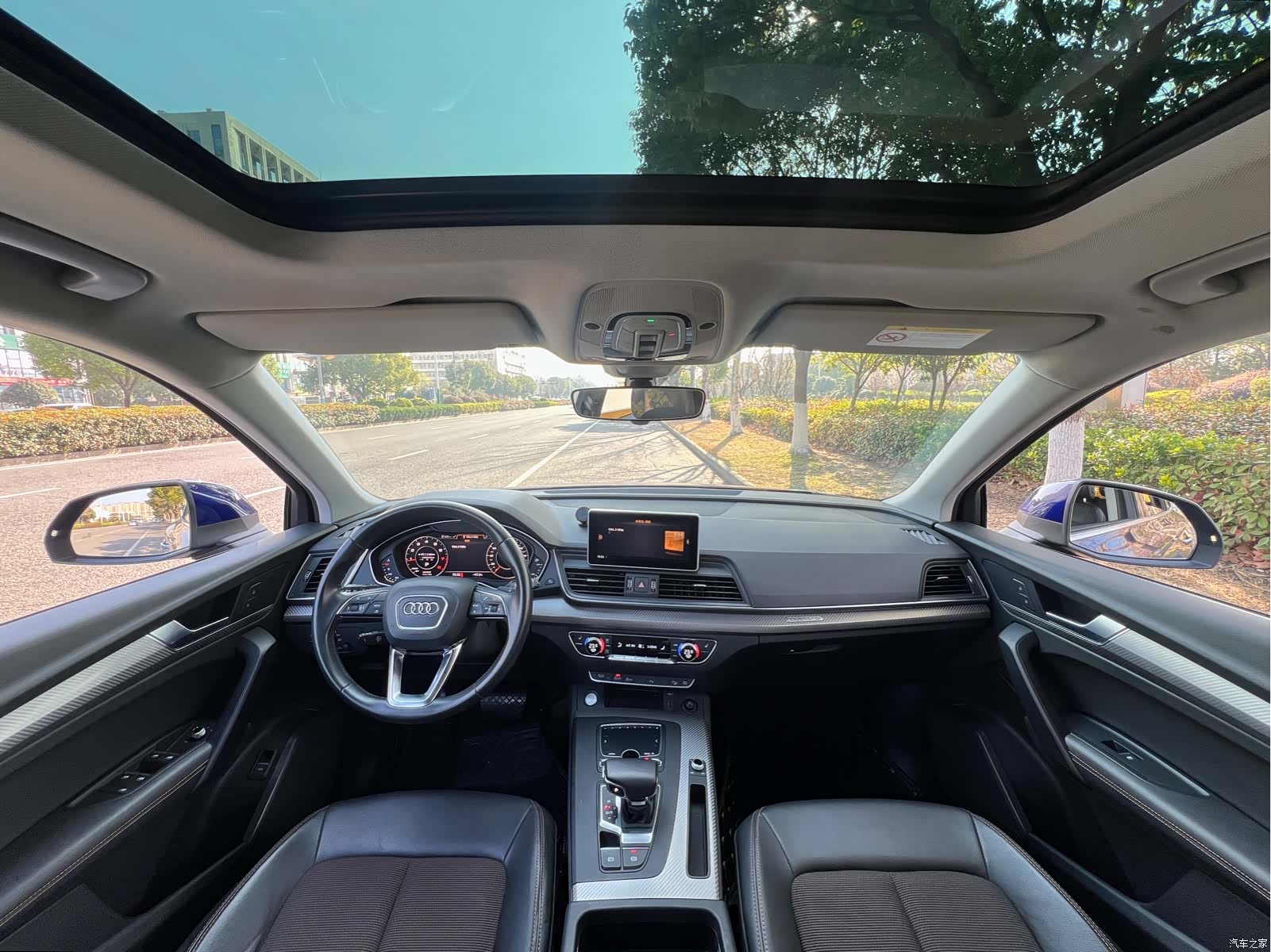 Audi Q5L, 2019 9
