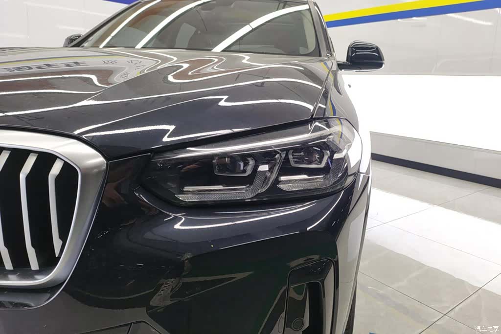 BMW X3, 2024 все фото