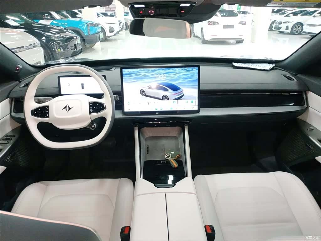DongFeng eπ007, 2024 10